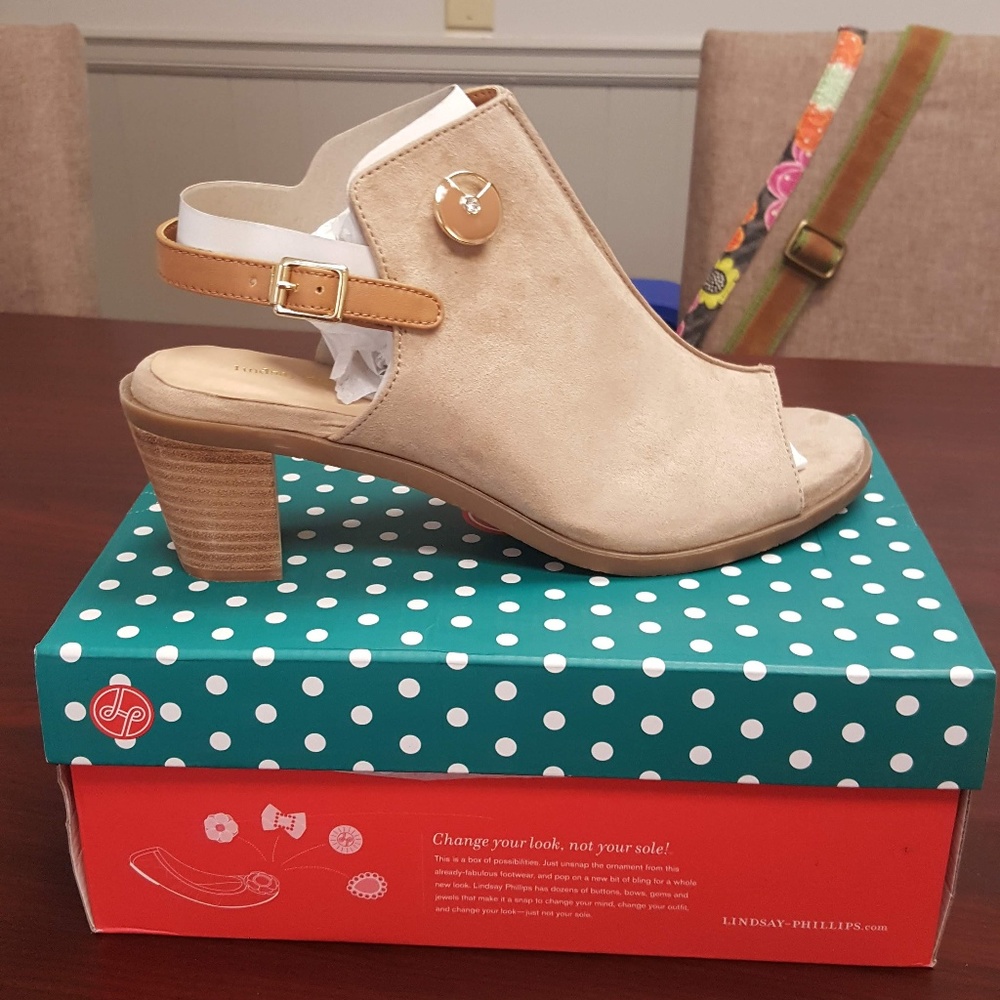 NIB Lindsay Phillips Angela Snap Shoes - Size 11